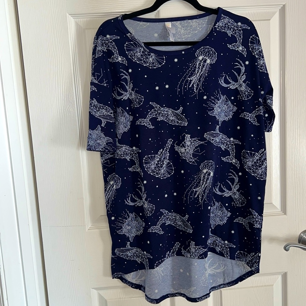 LuLaRoe Irma shirt